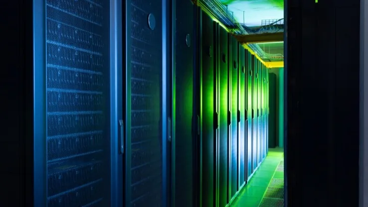 Data centre imagery 10 (intro)