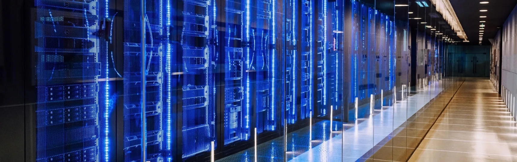 Data centre imagery 14 (banner)