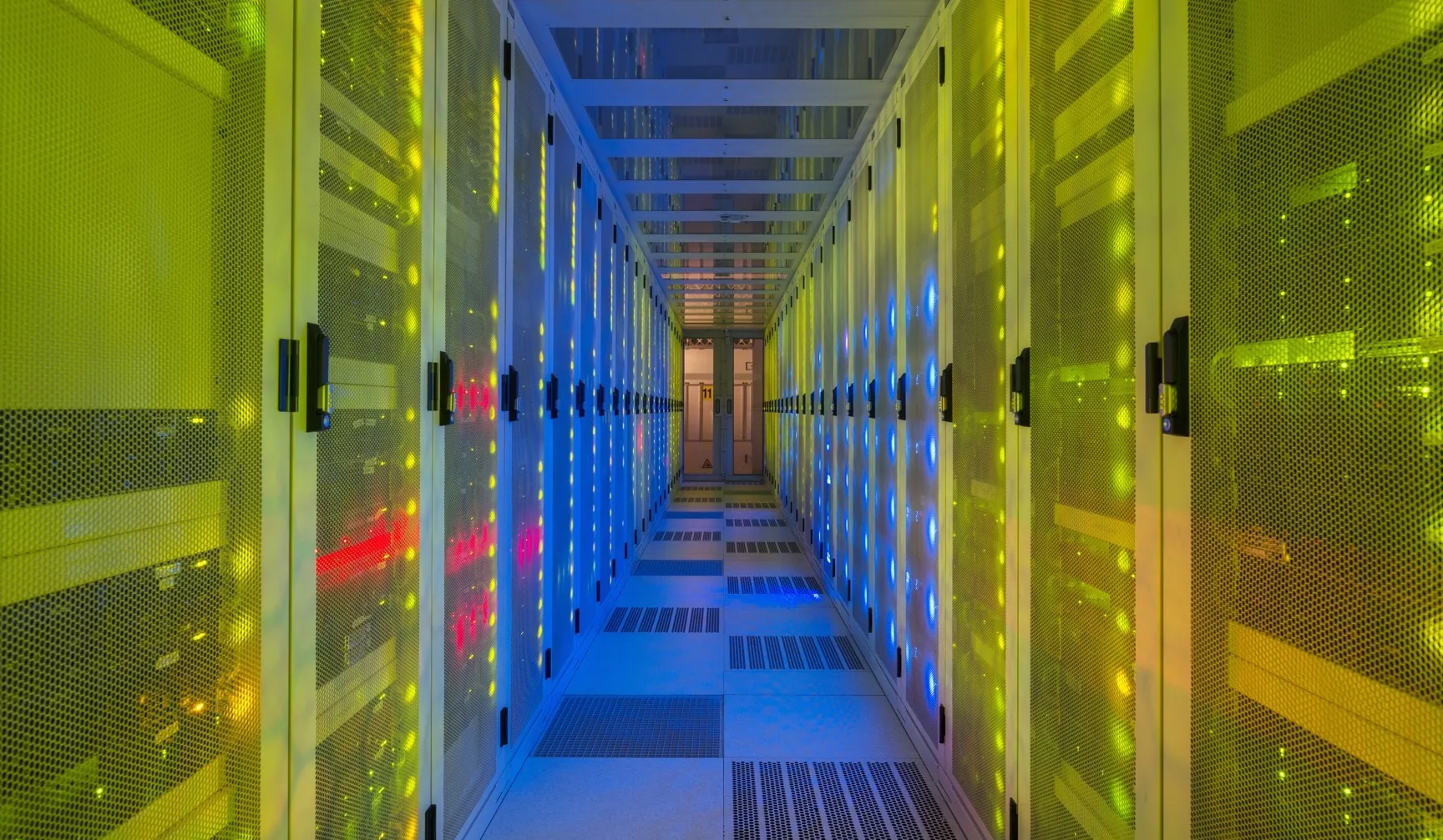Data centre imagery 16 (bottom)